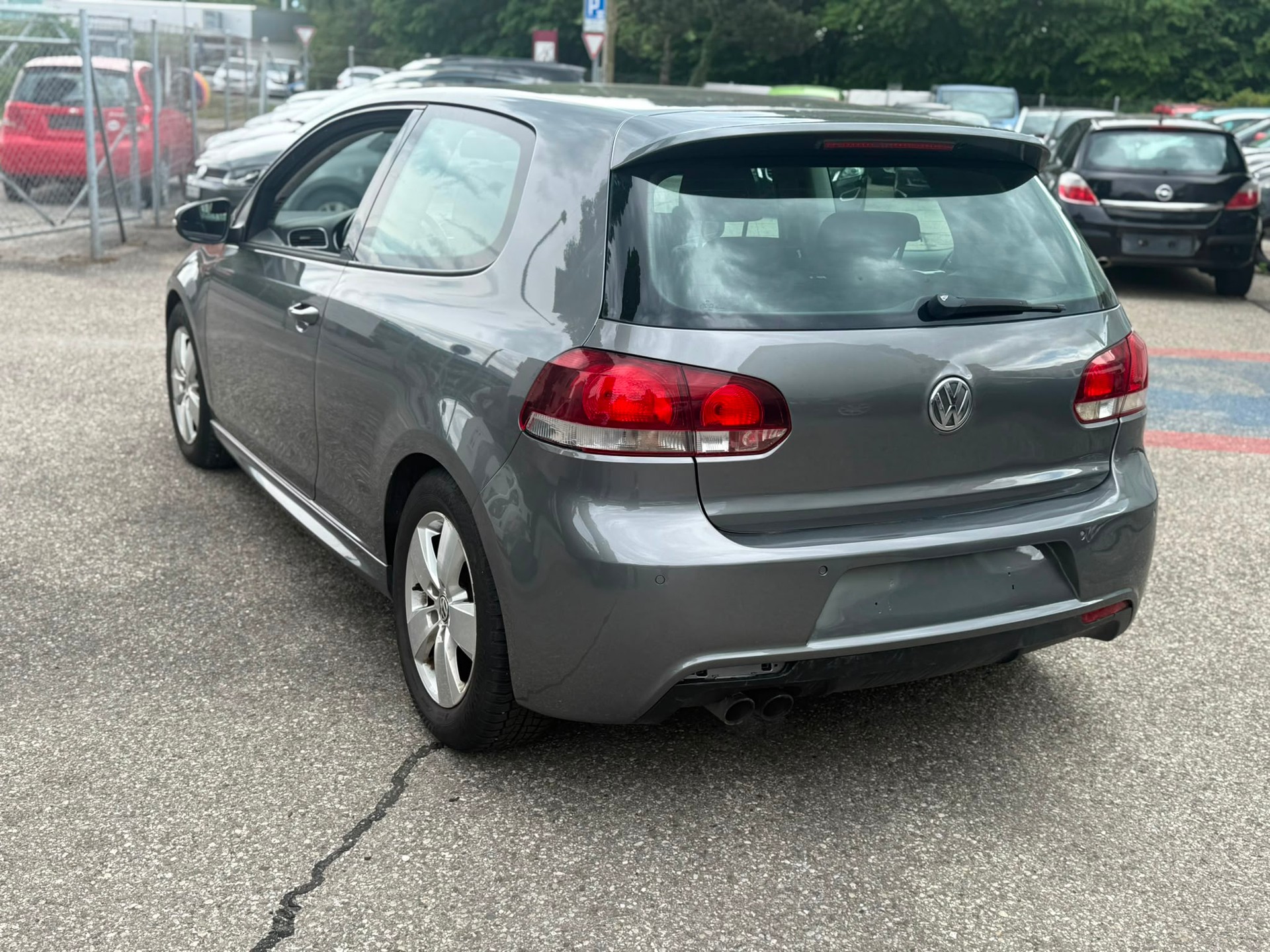 VW R-line-image-4