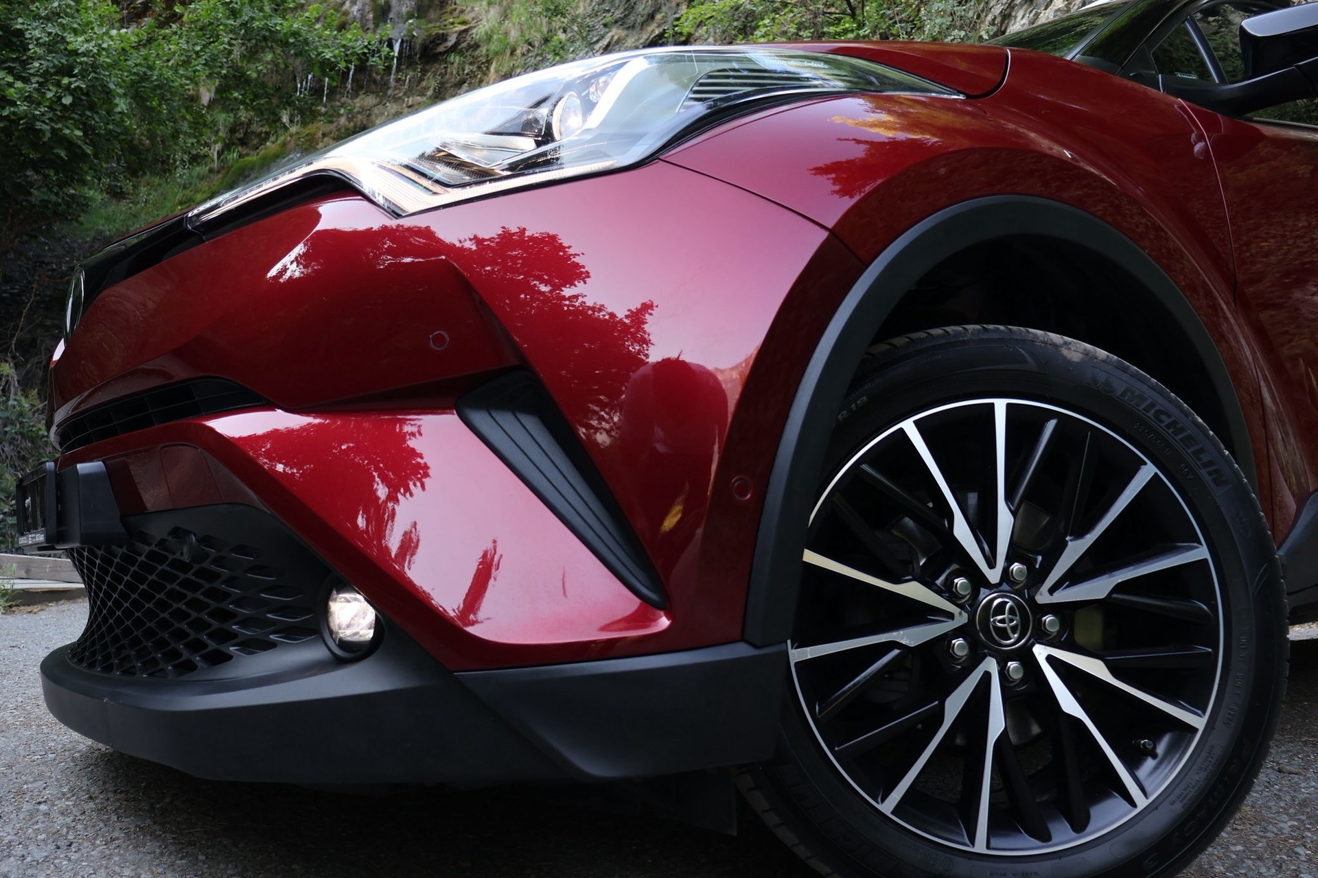 TOYOTA C-HR 1.2 Turbo Trend 4WD Multidrive S-image-2