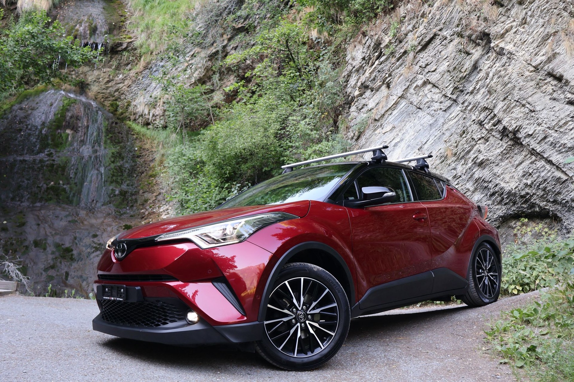 TOYOTA C-HR 1.2 Turbo Trend 4WD Multidrive S-image-0
