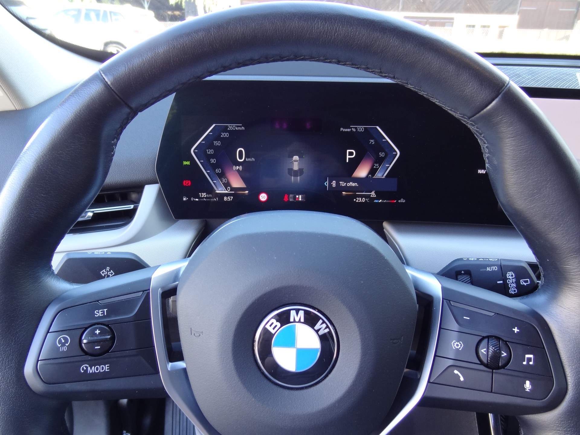 BMW X1 xDrive 20d 48V-image-6