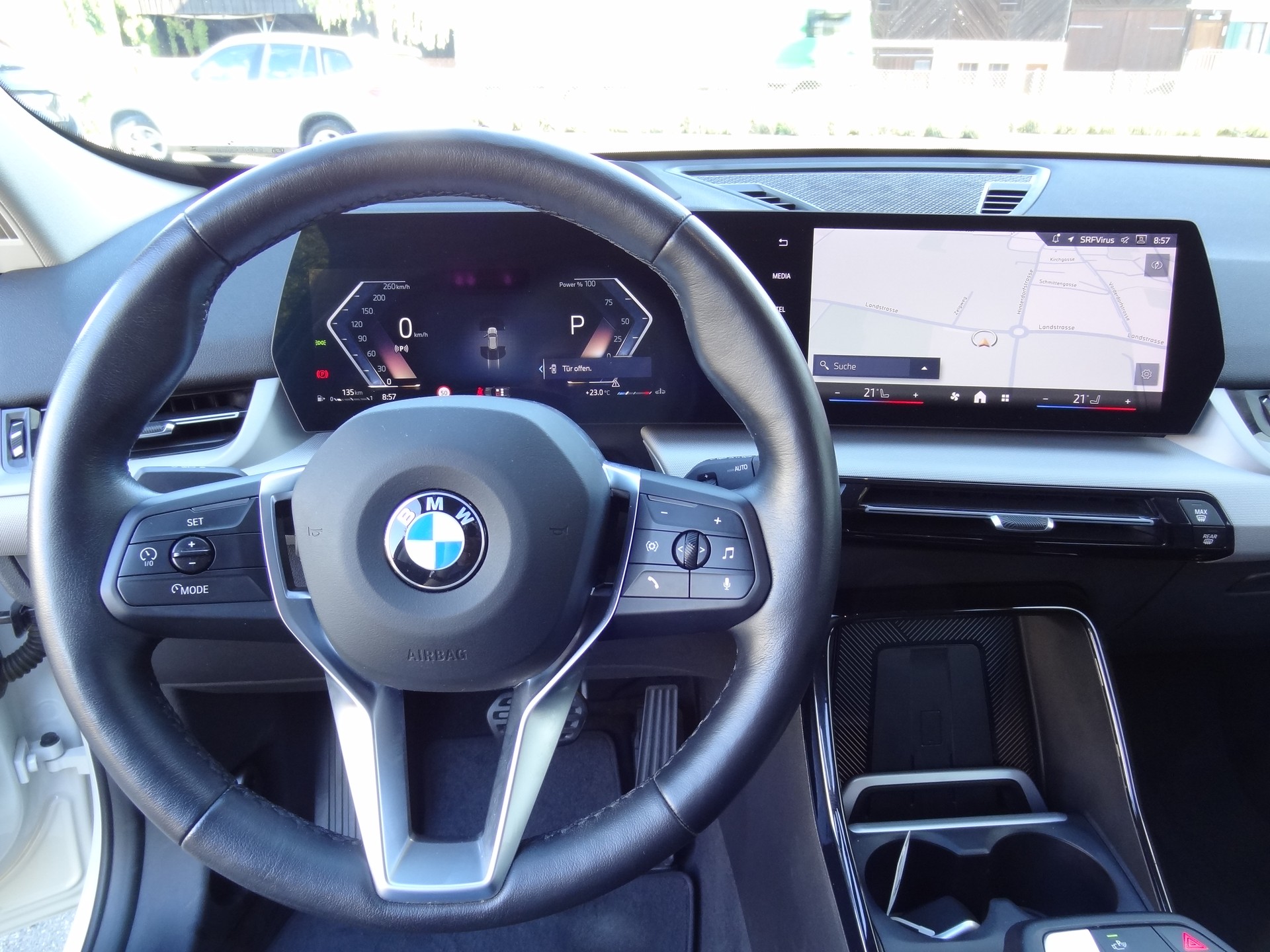 BMW X1 xDrive 20d 48V-image-5