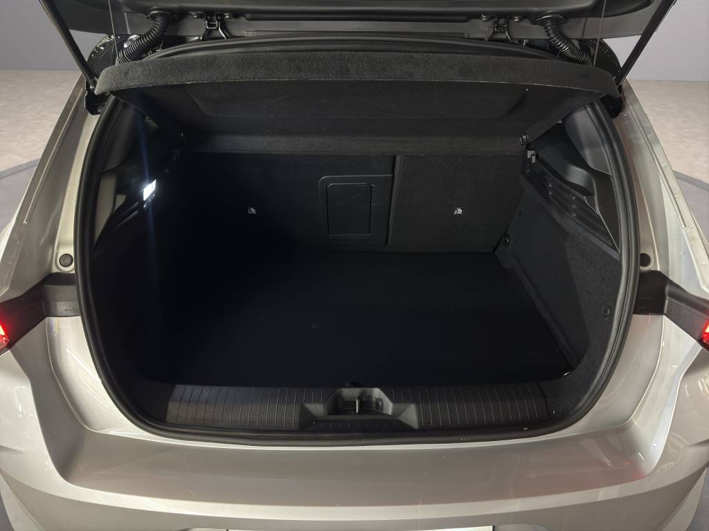 OPEL Astra 1.6 PHEV Turbo Swiss Plus A-image-14