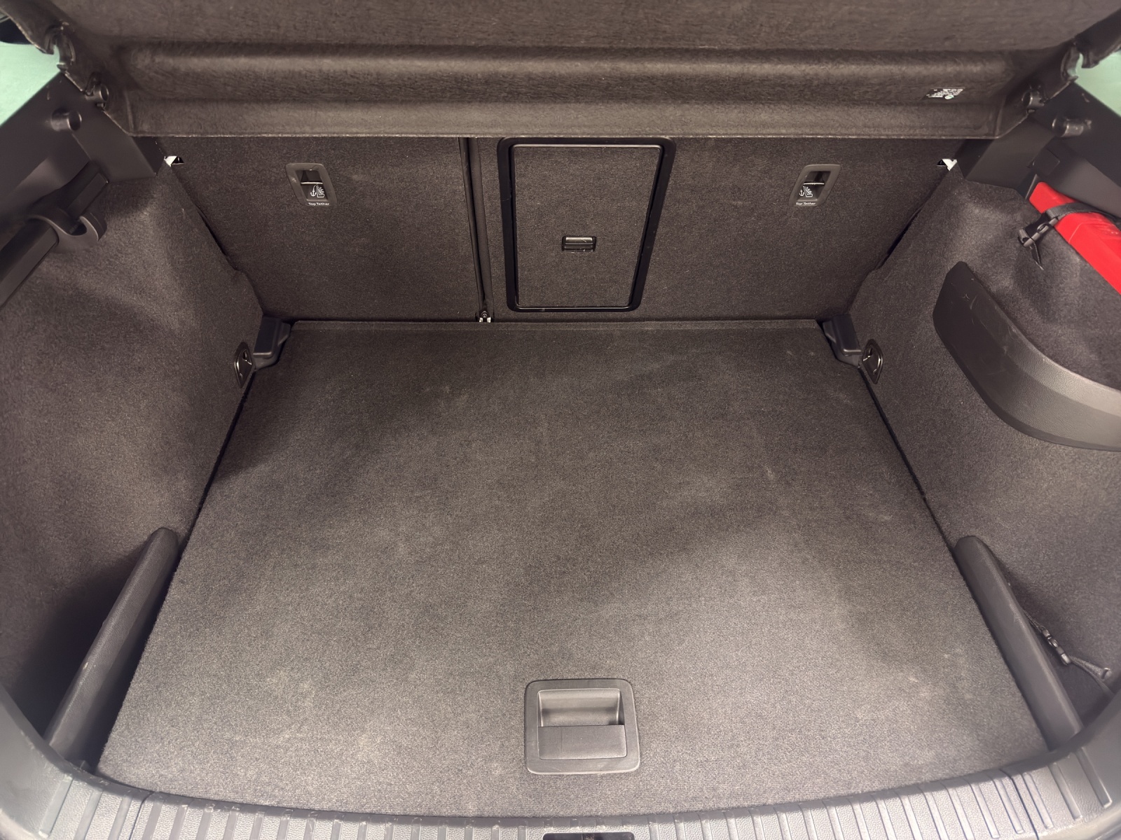 SKODA Karoq 2.0 TSI SportLine 4x4 DSG-image-12