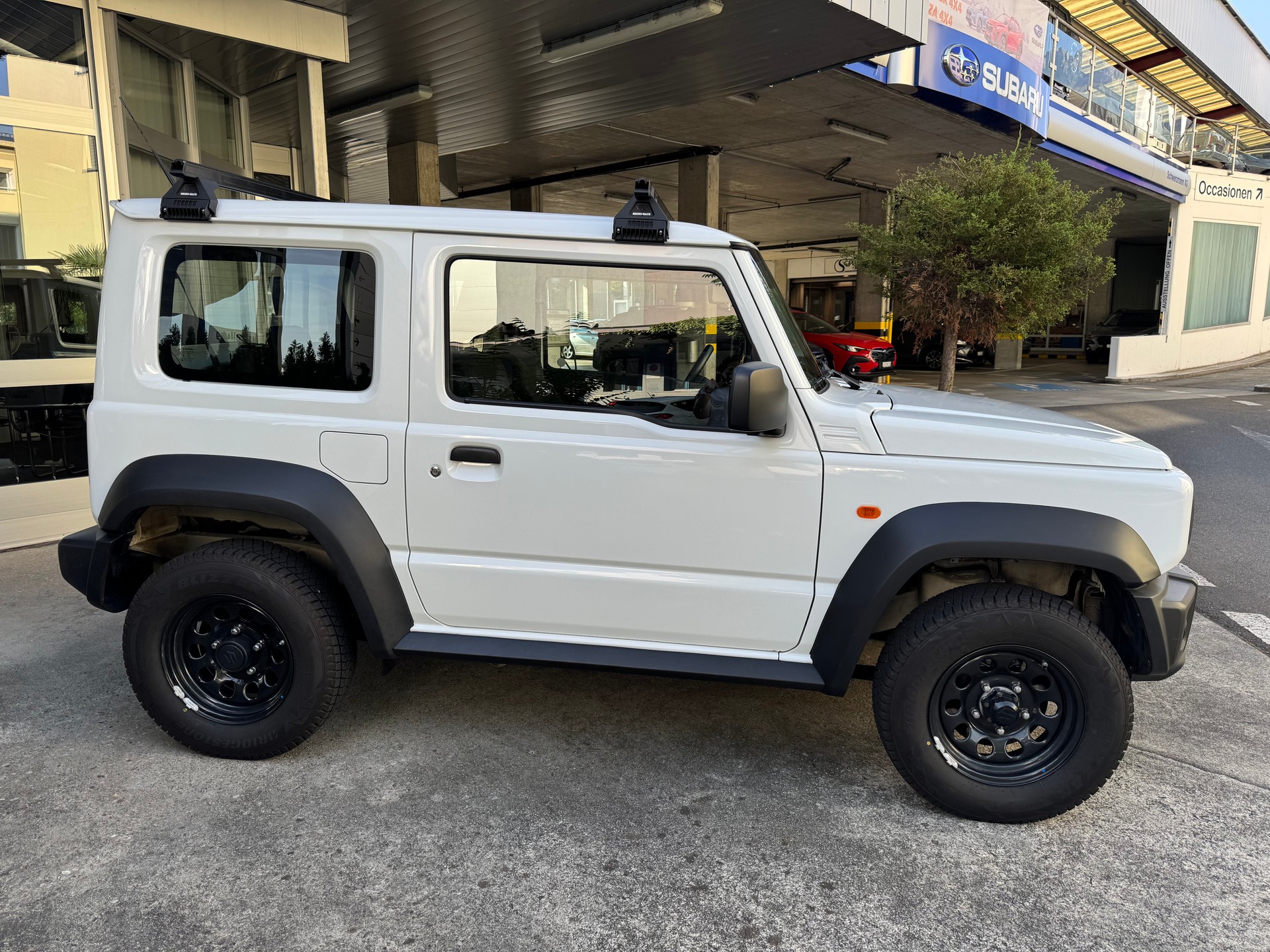SUZUKI Jimny 1.5 Compact+ 4x4-image-2