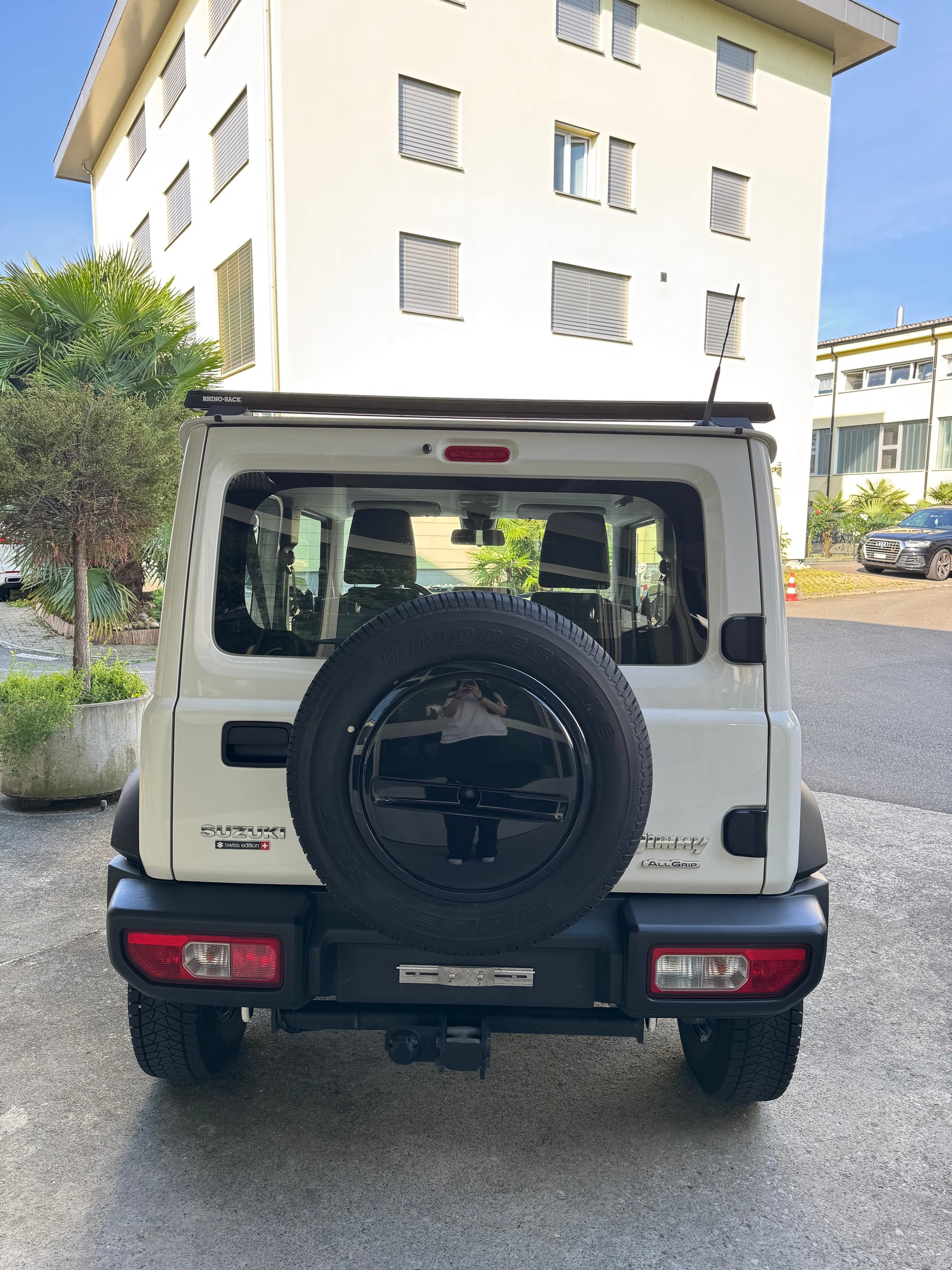 SUZUKI Jimny 1.5 Compact+ 4x4-image-3