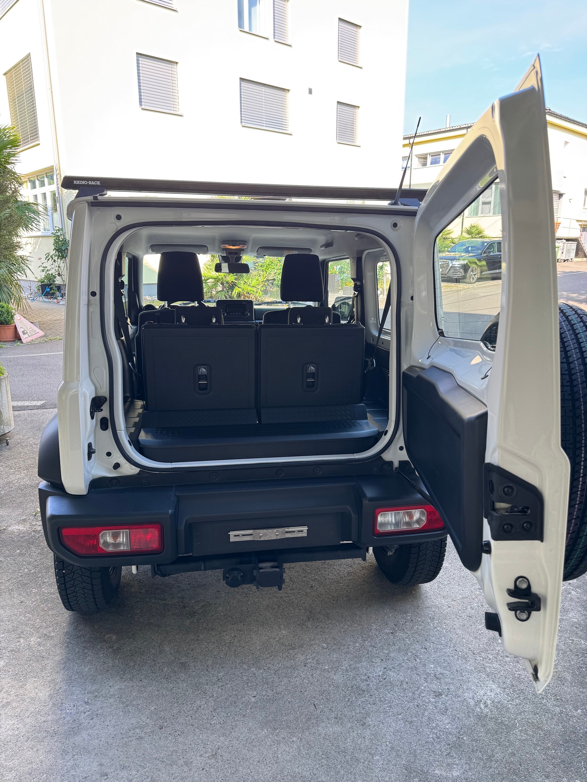 SUZUKI Jimny 1.5 Compact+ 4x4-image-4
