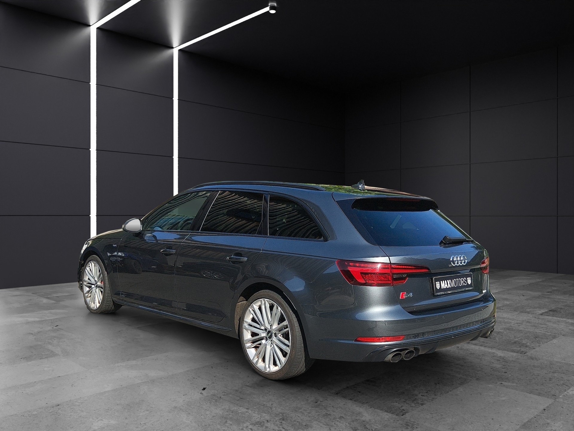 AUDI S4 Avant 3.0 TFSI quattro tiptronic DEFEKET-image-3