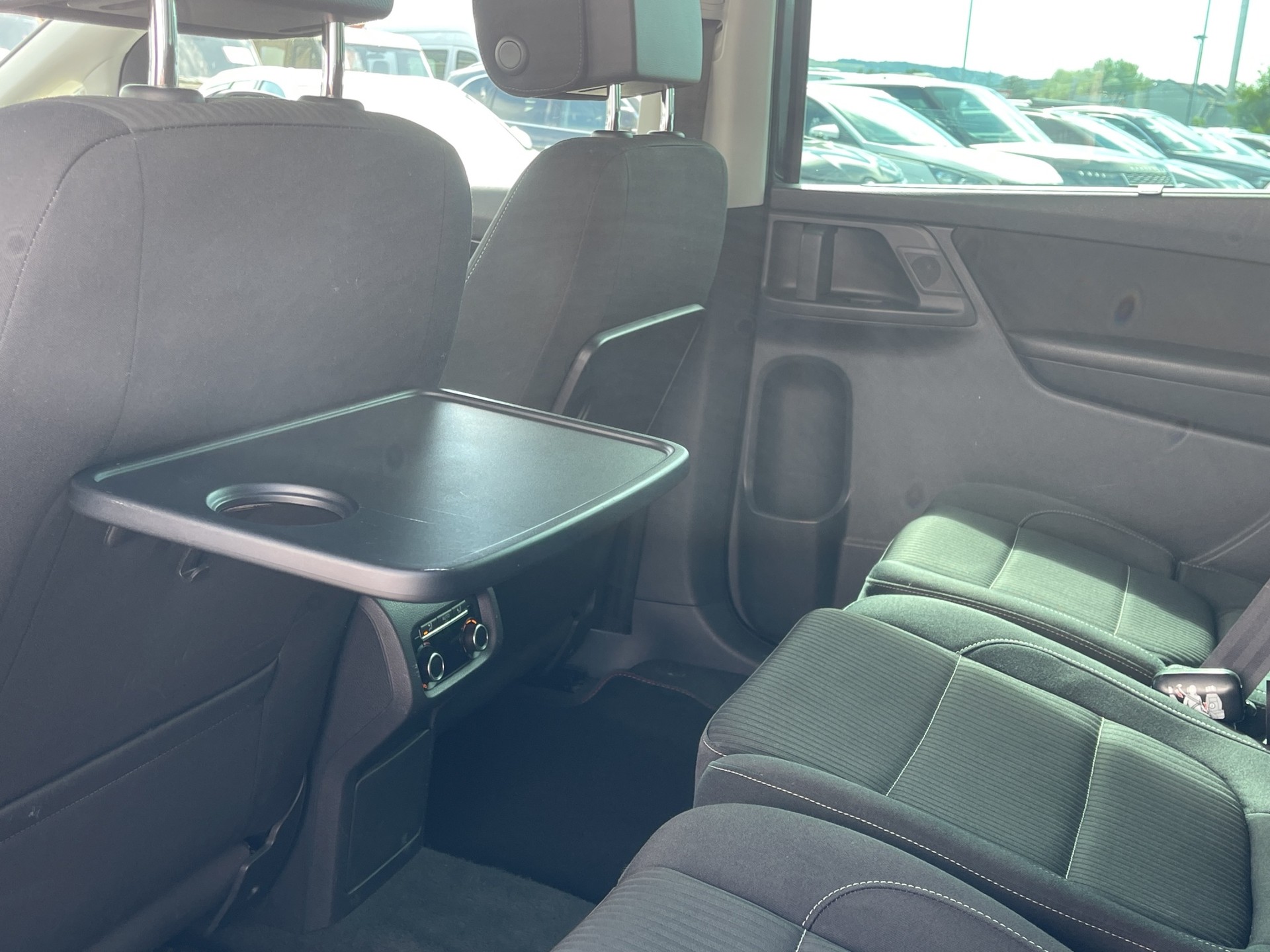 SEAT Alhambra 2.0 TDI 7 Plätzer-image-30