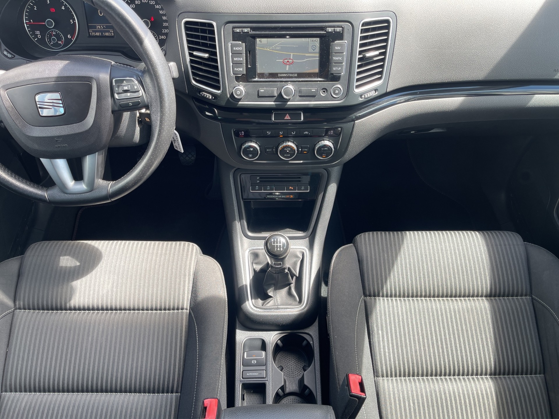 SEAT Alhambra 2.0 TDI 7 Plätzer-image-9