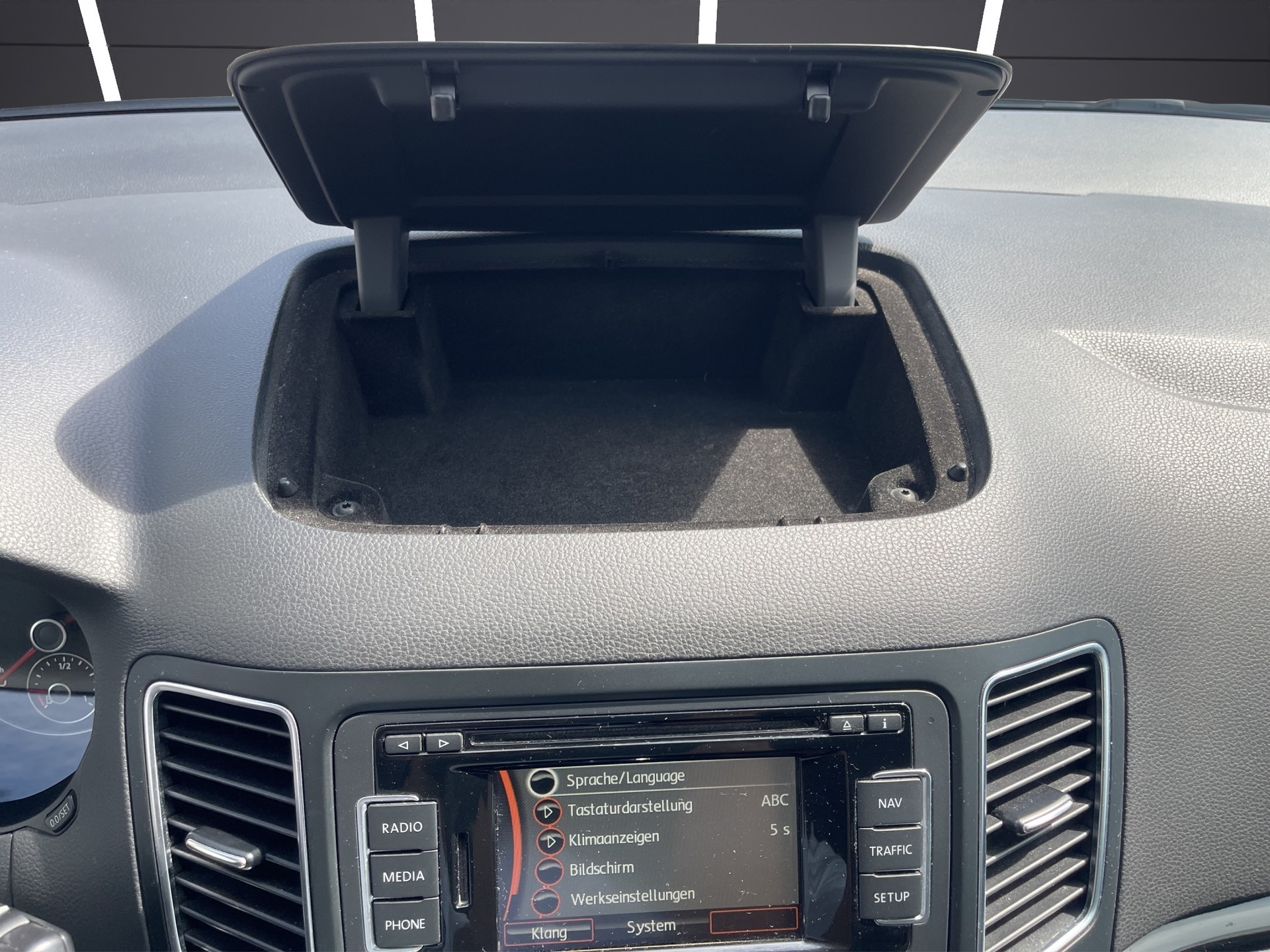 SEAT Alhambra 2.0 TDI 7 Plätzer-image-20