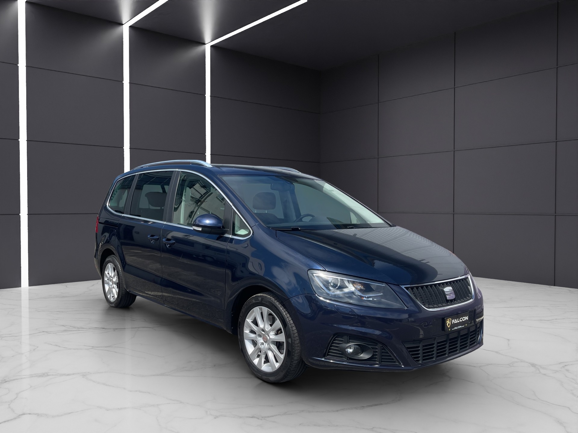 SEAT Alhambra 2.0 TDI 7 Plätzer-image-1