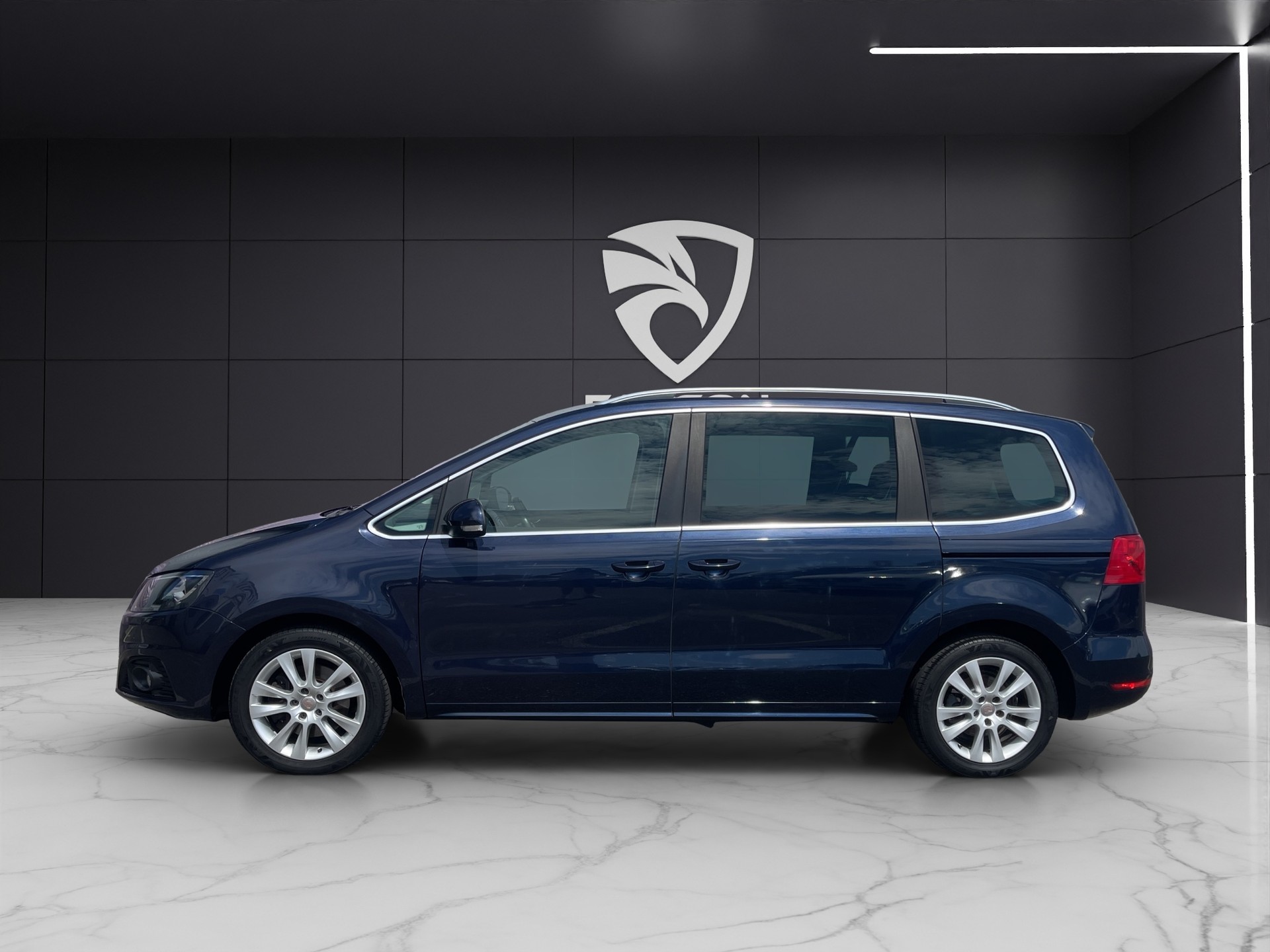 SEAT Alhambra 2.0 TDI 7 Plätzer-image-3
