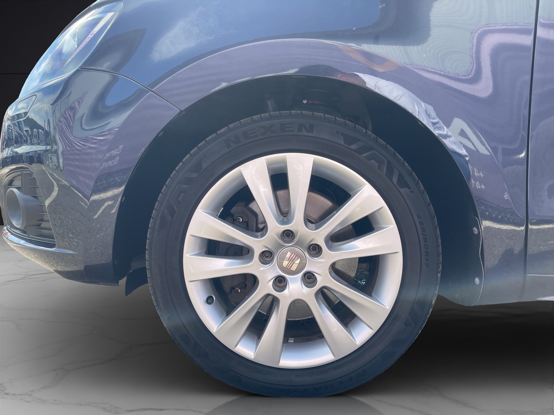 SEAT Alhambra 2.0 TDI 7 Plätzer-image-17