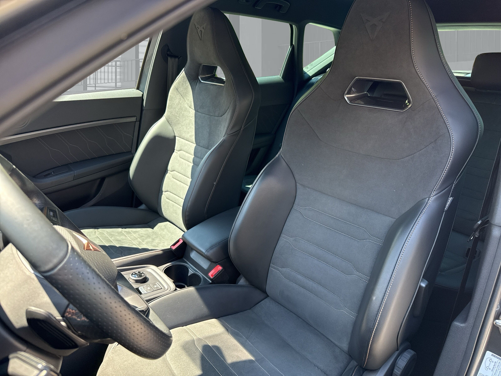 CUPRA Ateca 2.0TSI VZ 4Drive DSG-image-8