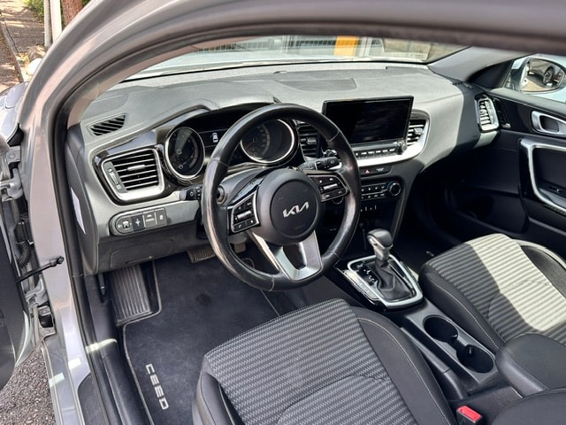 KIA Ceed 1.5 T-GDi MHEV Power DCT-image-14