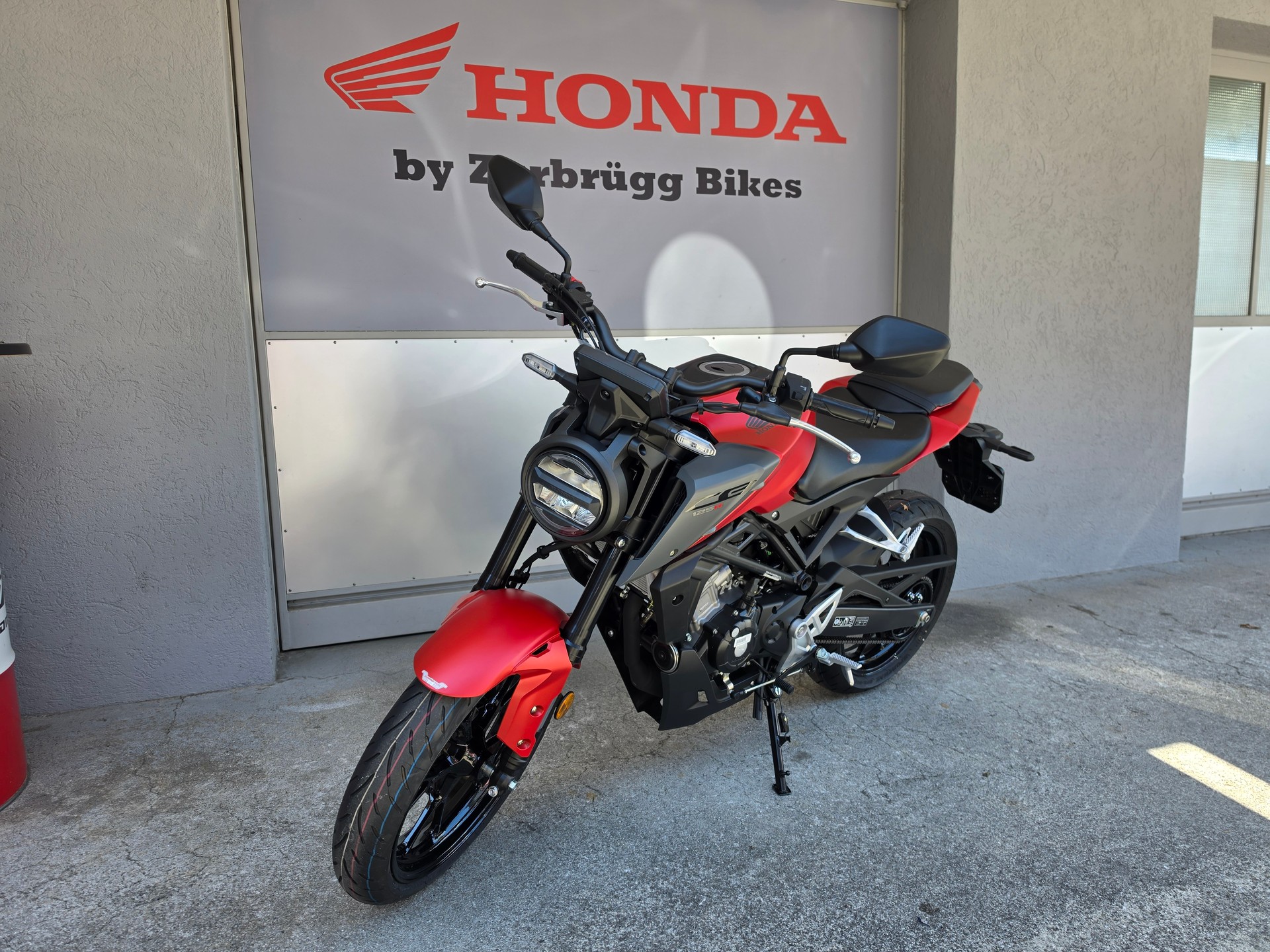 HONDA CB 125 R