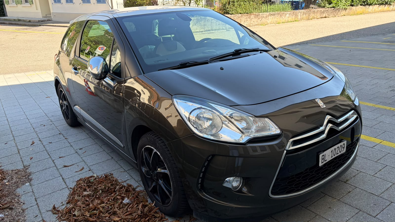 DS AUTOMOBILES 1.6 THP Sport Chic-image-0