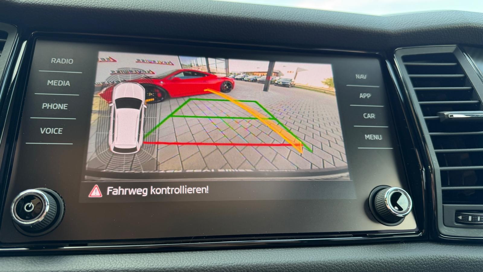 SKODA Kodiaq 2.0 Bi-TDI SCR RS 4x4 DSG,Frisch ab MFK,1 Jahr oder 20000km Garantie auf Motor und Getriebe inkl.*-image-21
