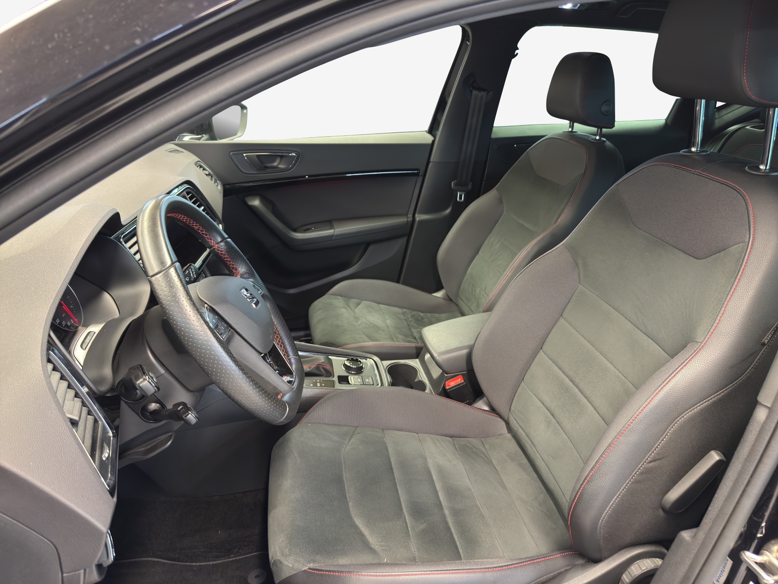 SEAT Ateca 2.0 TSI FR 4Drive DSG-image-7