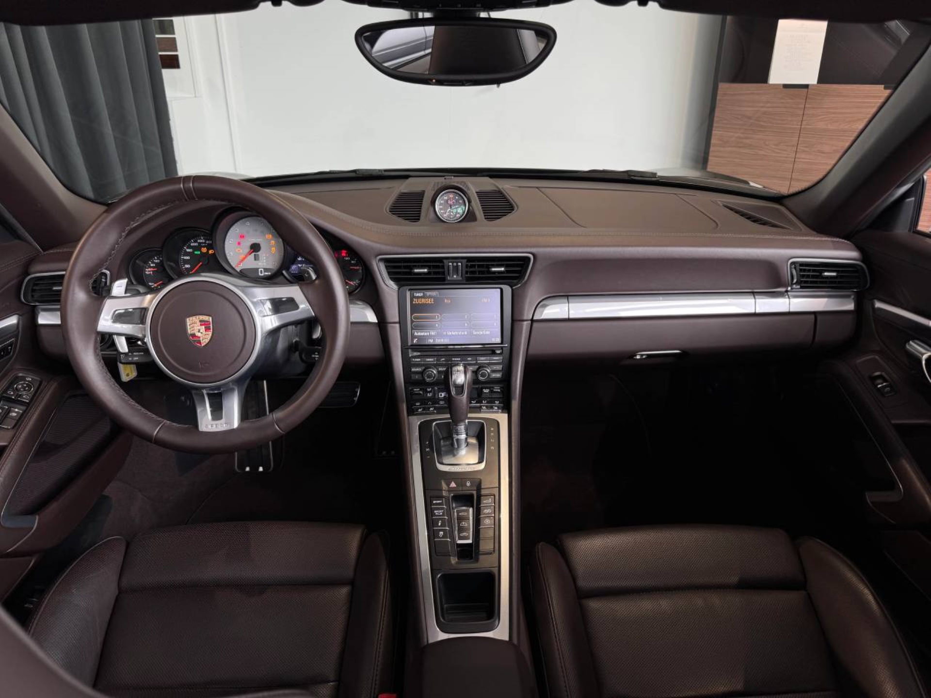 PORSCHE 911 Carrera 4S Cabriolet-image-15