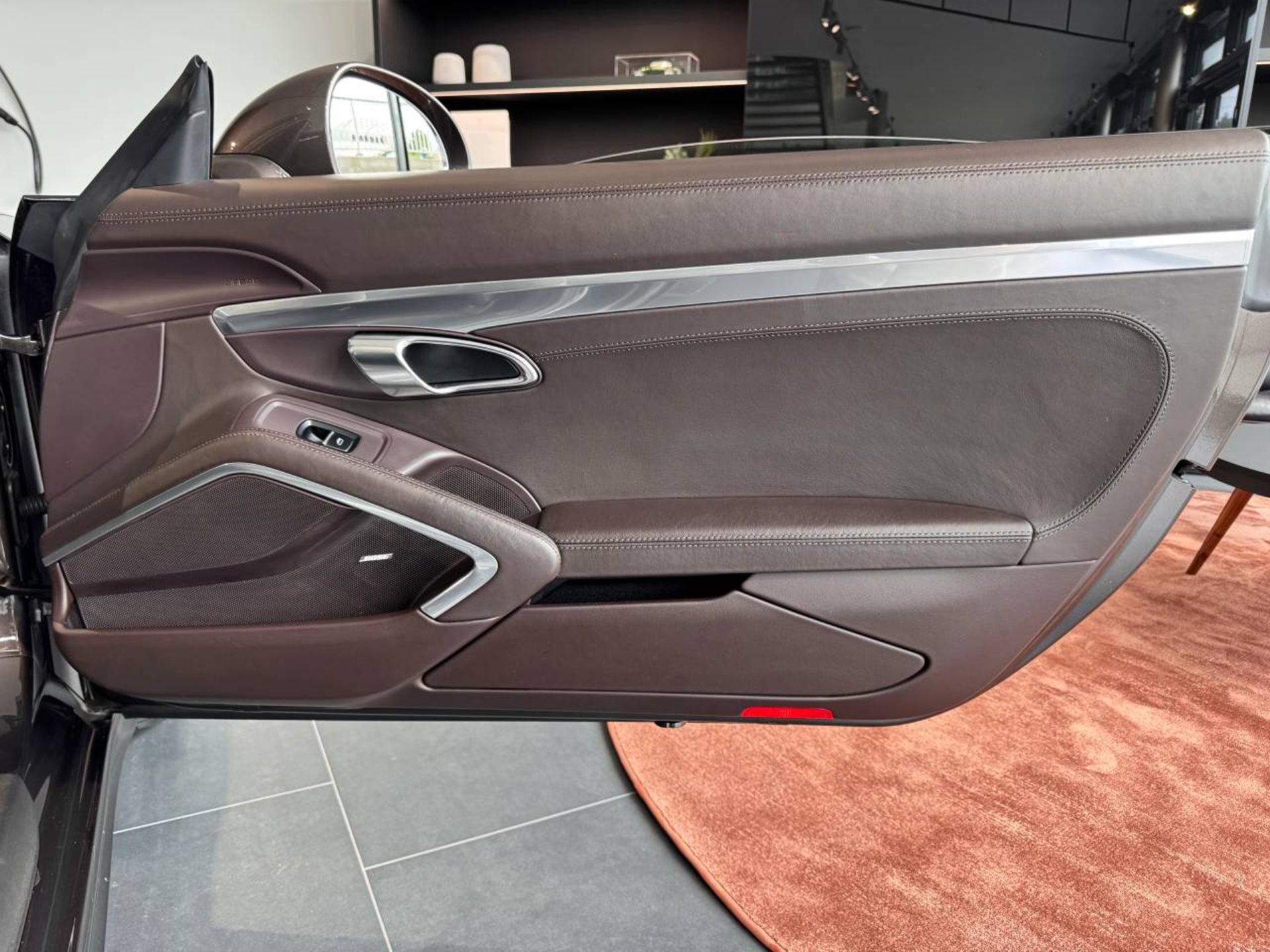 PORSCHE 911 Carrera 4S Cabriolet-image-22