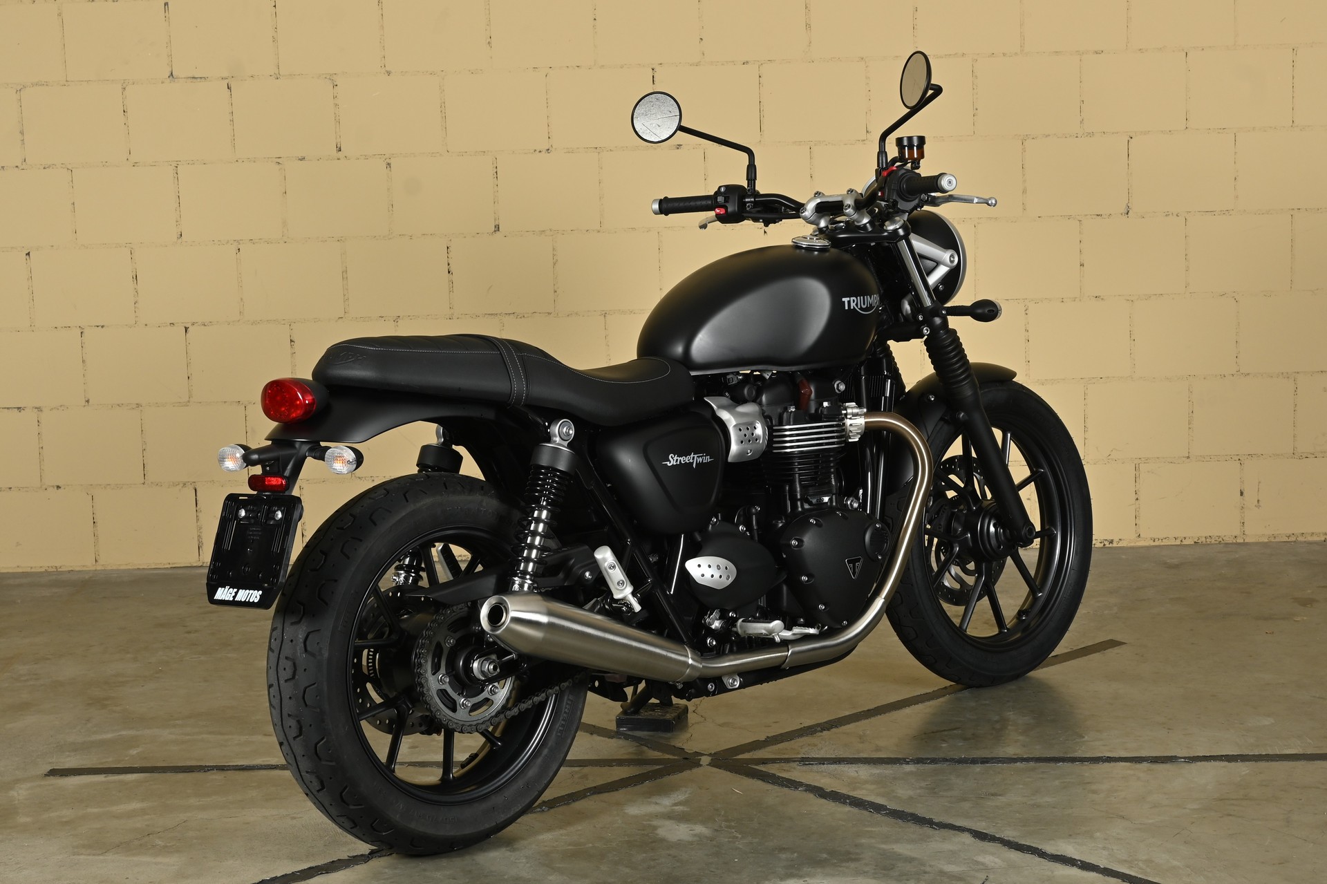 TRIUMPH Street Twin 900 i-image-6