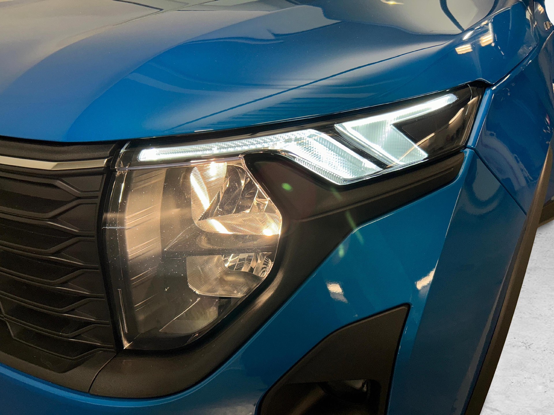 FORD Tourneo Courier 1.0 EcoBoost Active-image-14