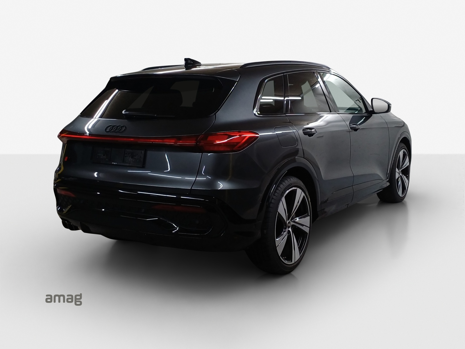 AUDI Q5 TDI quattro 150 kW S-tronic-image-4