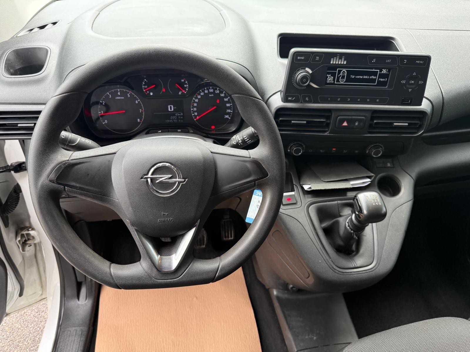 OPEL Combo Cargo 1.5 Diesel-image-13