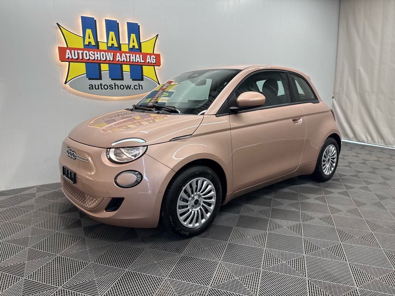FIAT 500 electric 87 kW Cult-image-0
