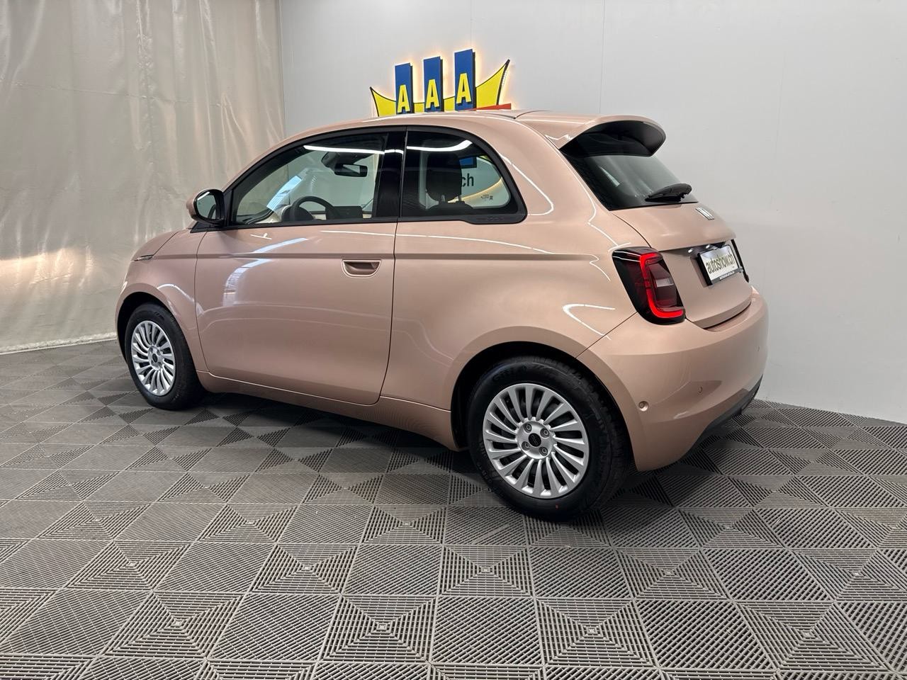FIAT 500 electric 87 kW Cult-image-1