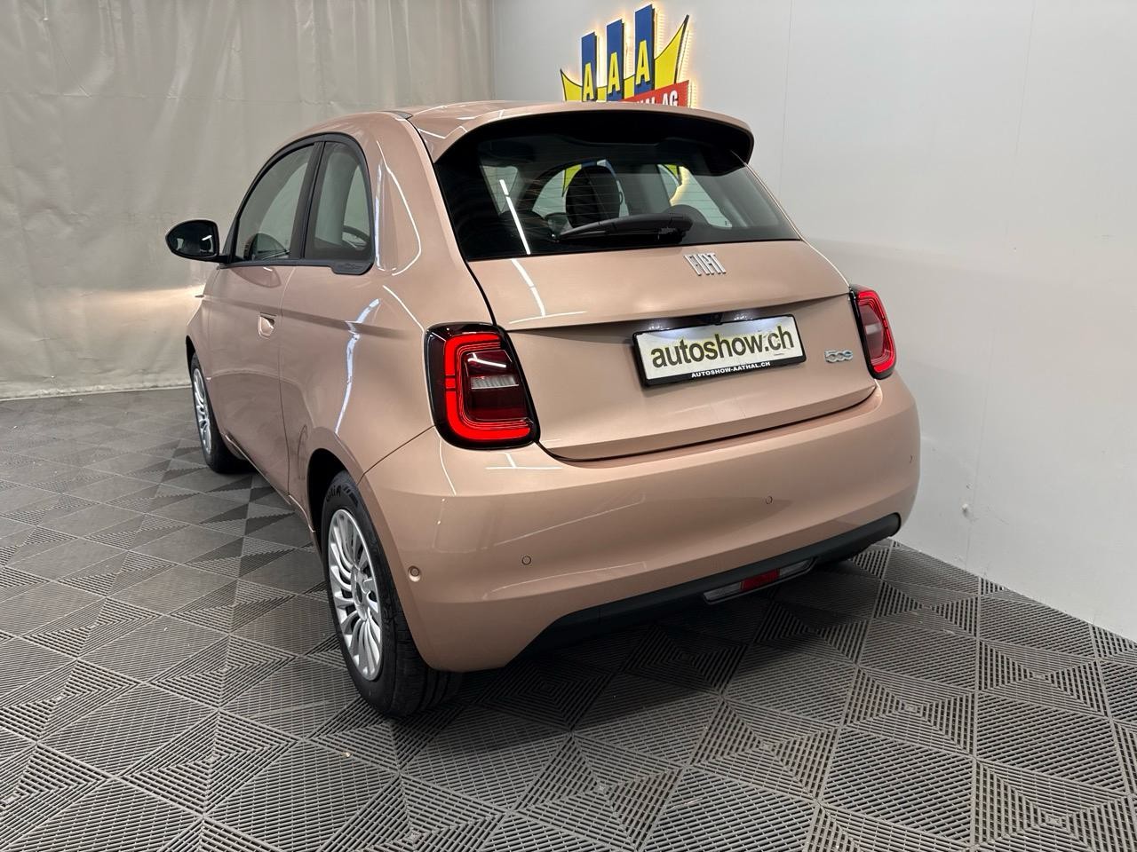 FIAT 500 electric 87 kW Cult-image-12