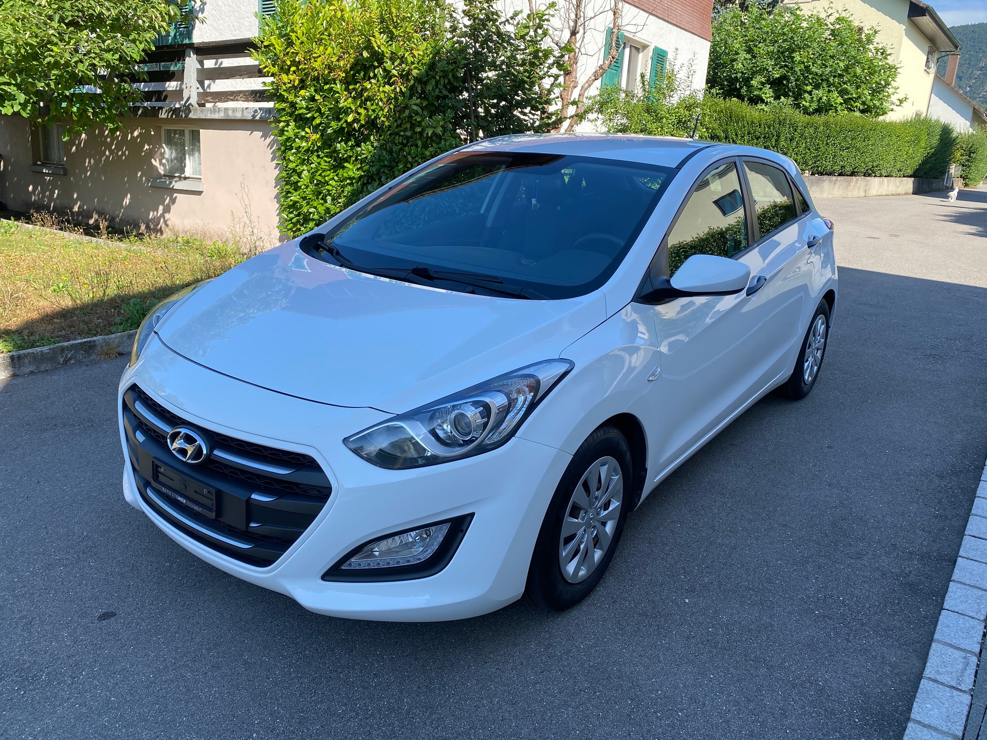 HYUNDAI 1.4 Pica-image-0