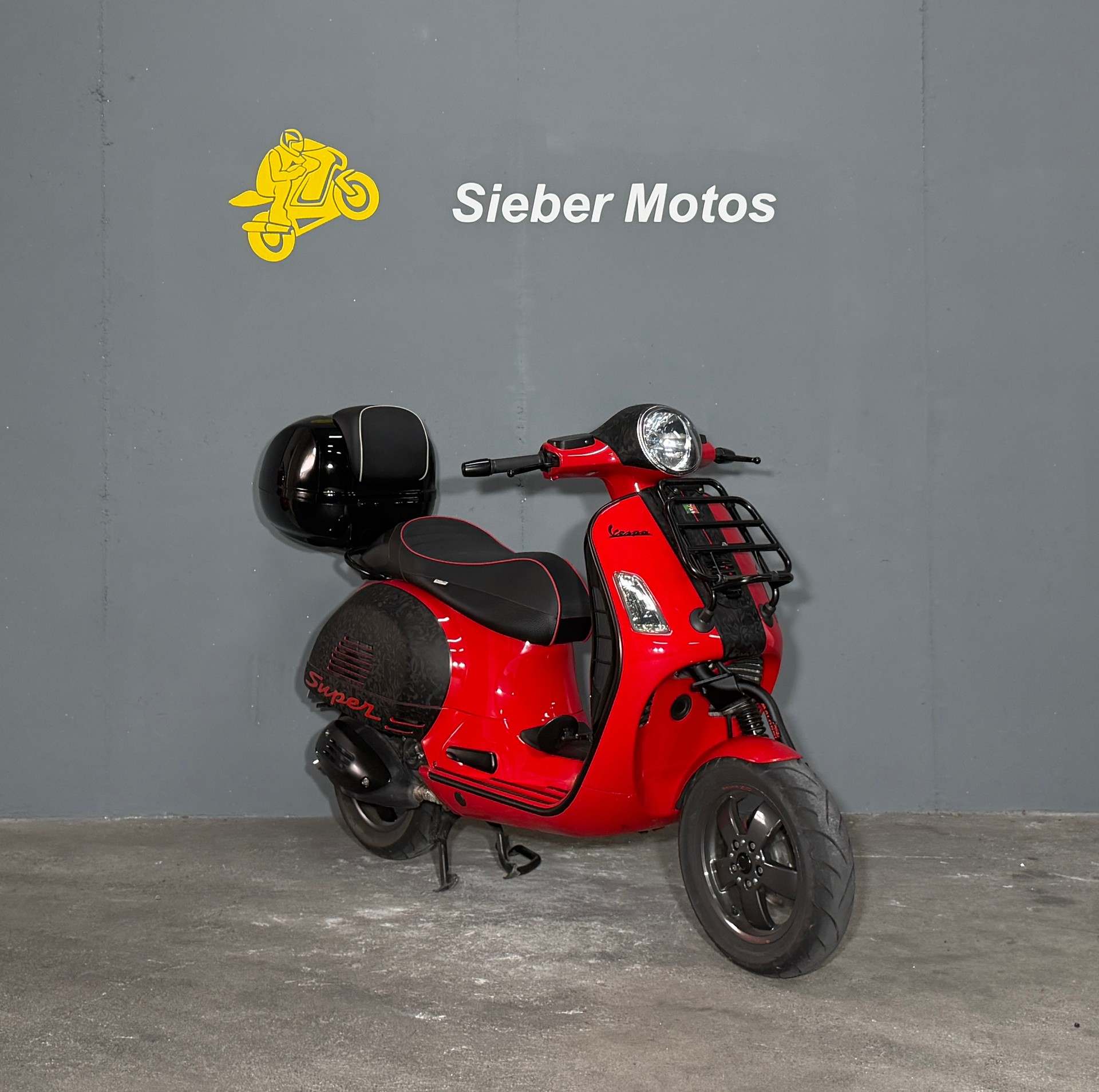 PIAGGIO Vespa GTS Super 300 i.e-image-4