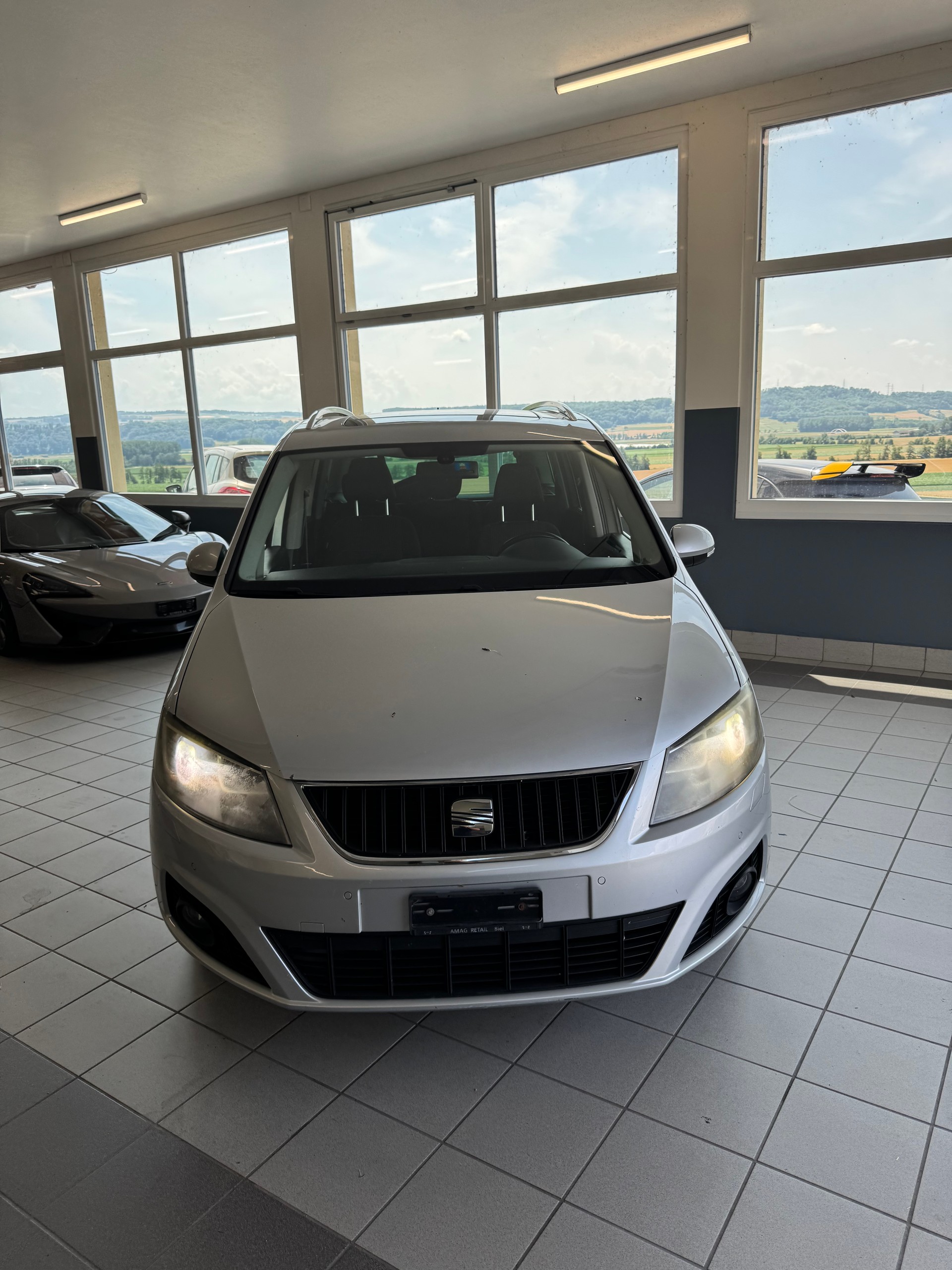 SEAT Alhambra 2.0 TDI Reference Eco 7 Places-image-2