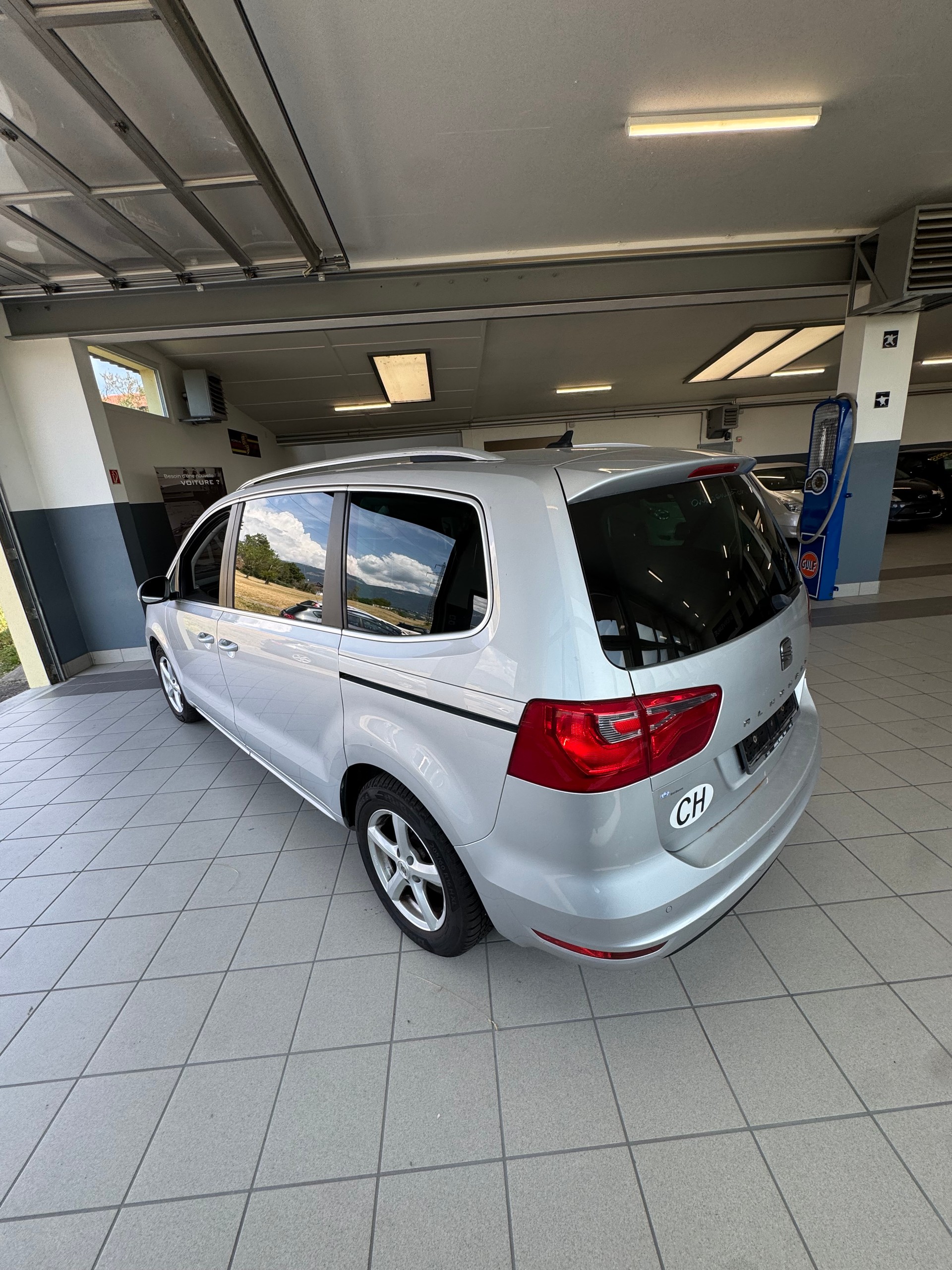 SEAT Alhambra 2.0 TDI Reference Eco 7 Places-image-5