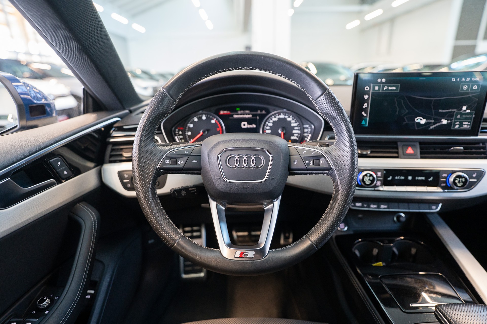 AUDI A5 Sportback 2.0 45 TFSI S Line quattro S-Tronic S-Line / 3-Zonen Klima-Automatik / Navi-image-18