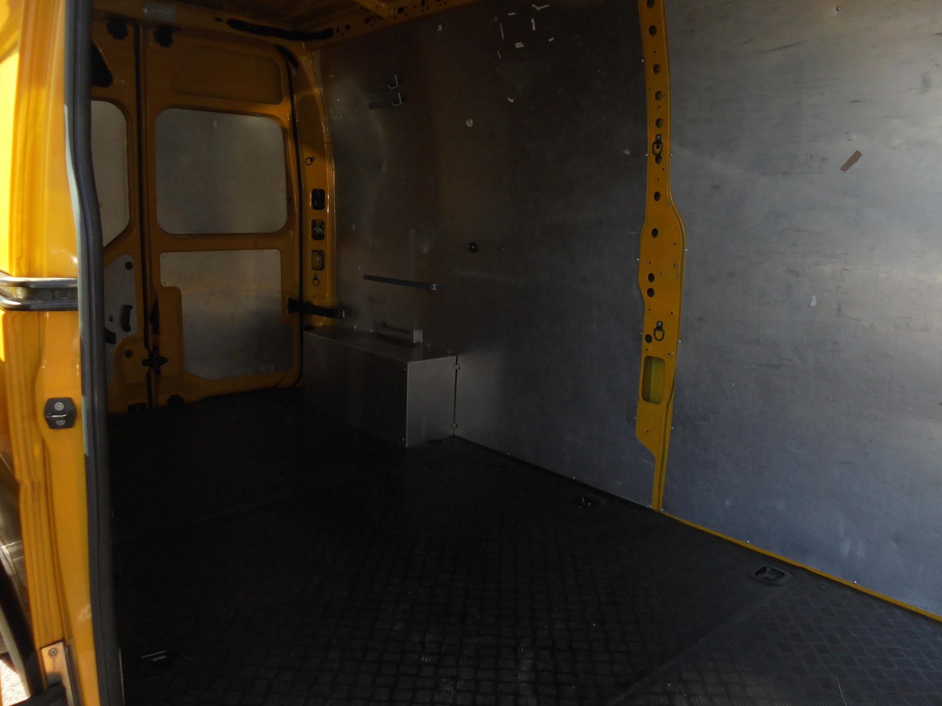 RENAULT Master T35 2.3dCi 135 L3H2-image-6