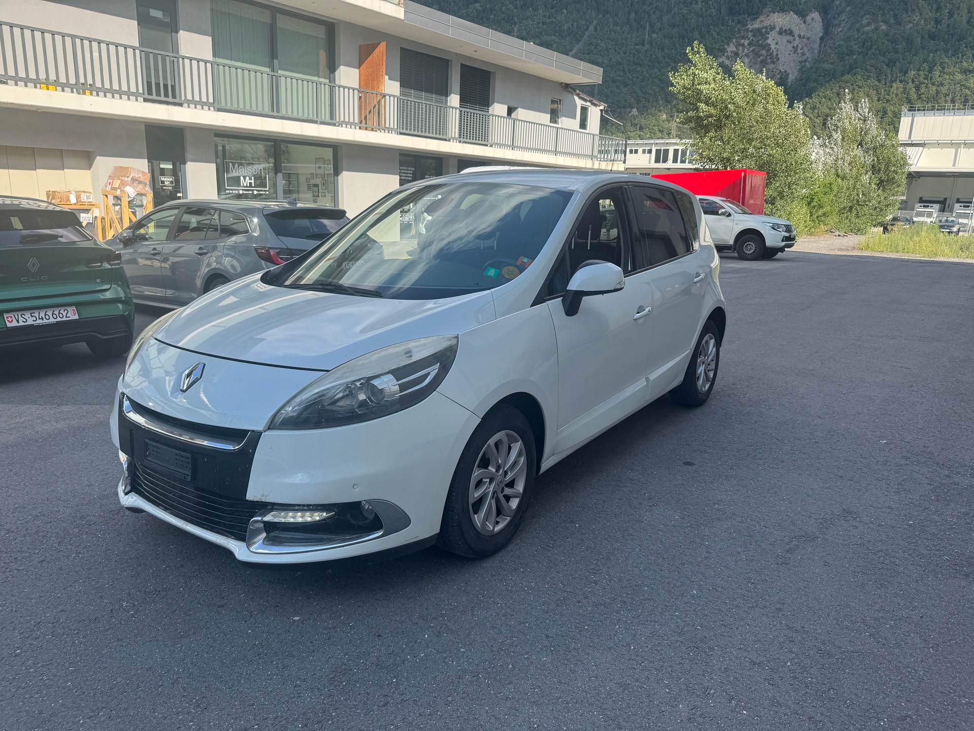 RENAULT Scénic 1.5 dCi Bose EDC-image-0