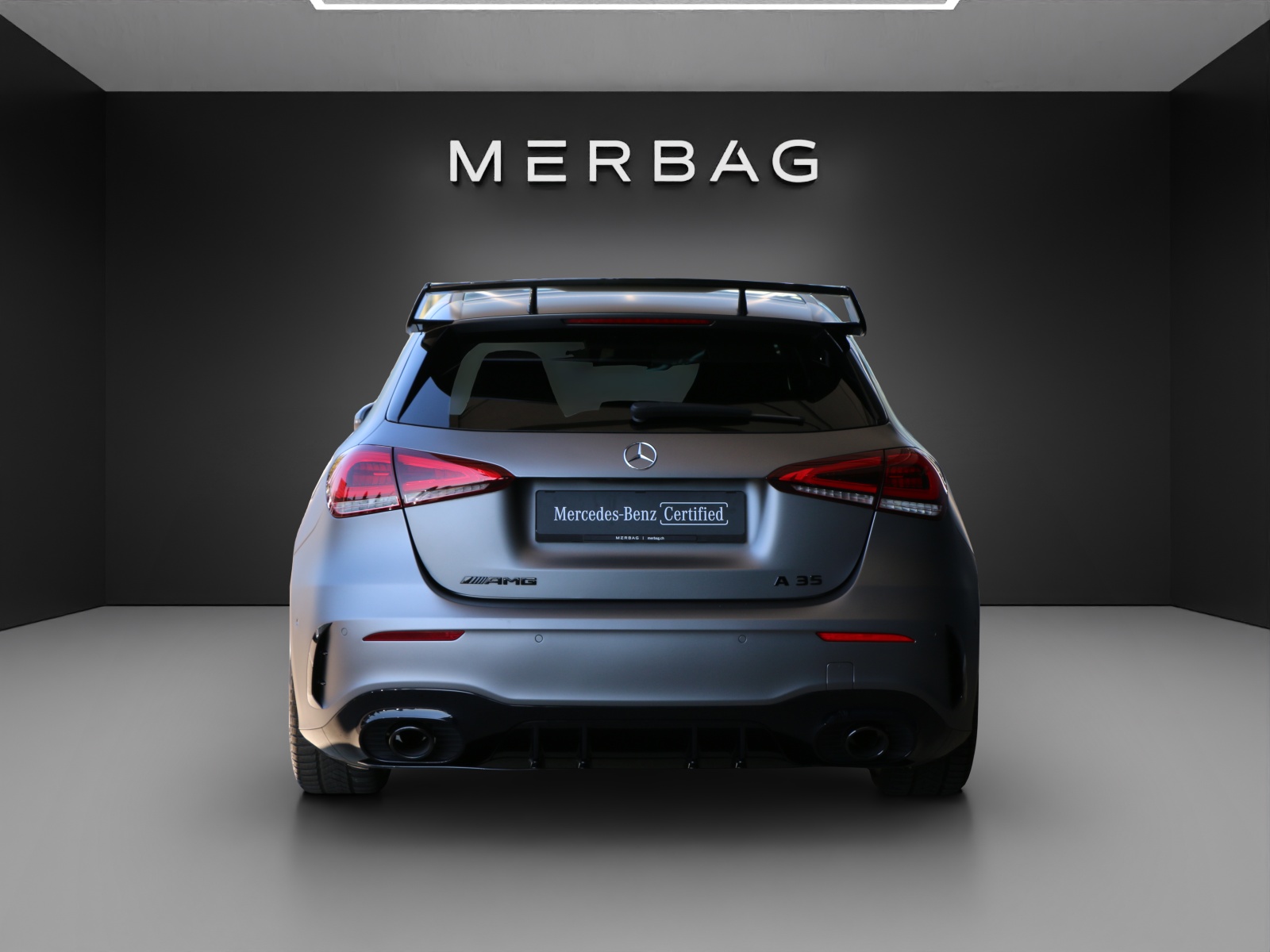 MERCEDES-BENZ A 35 AMG 4Matic-image-3