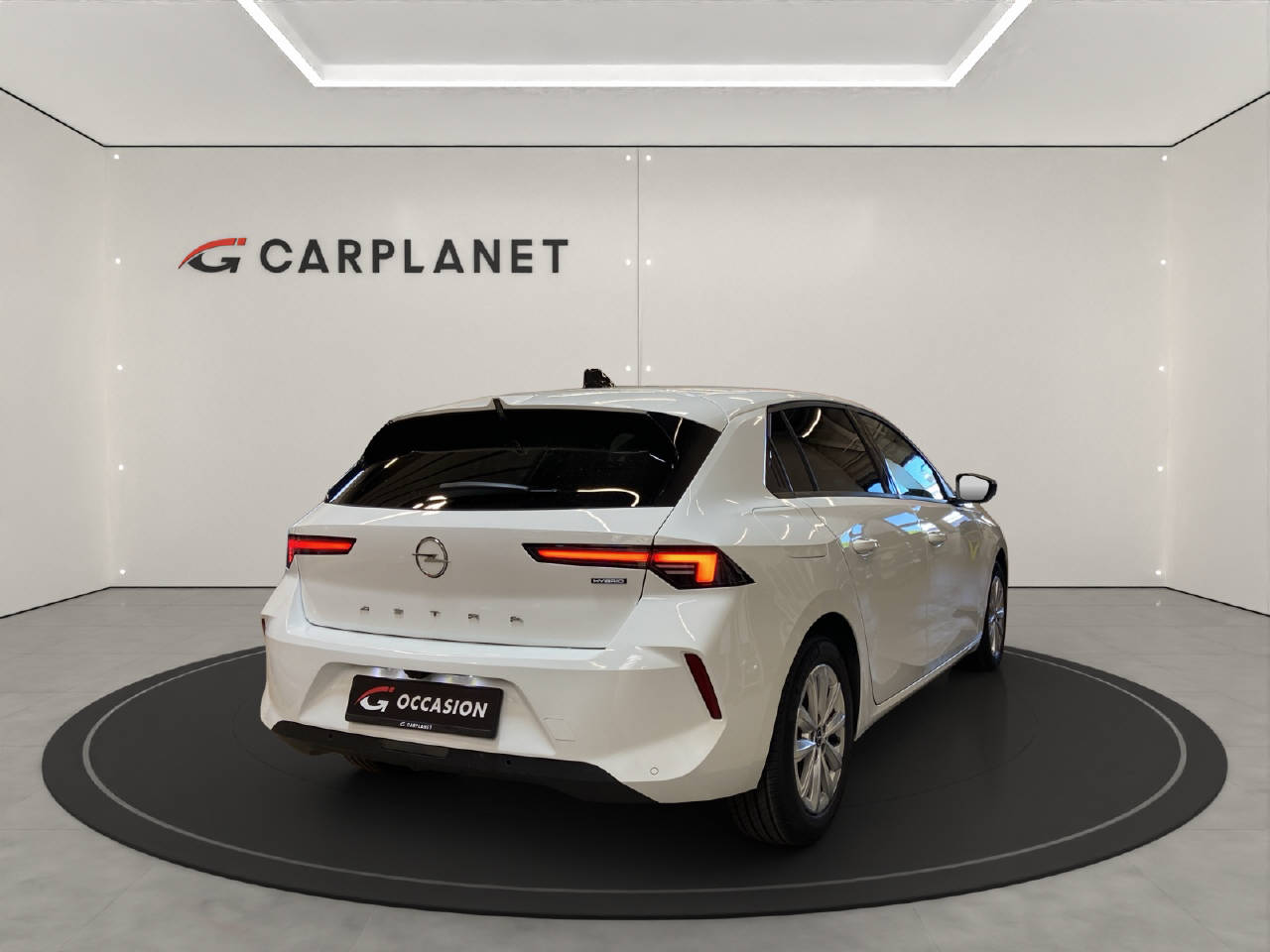 OPEL Astra 1.2 T Hybrid Edition-image-3