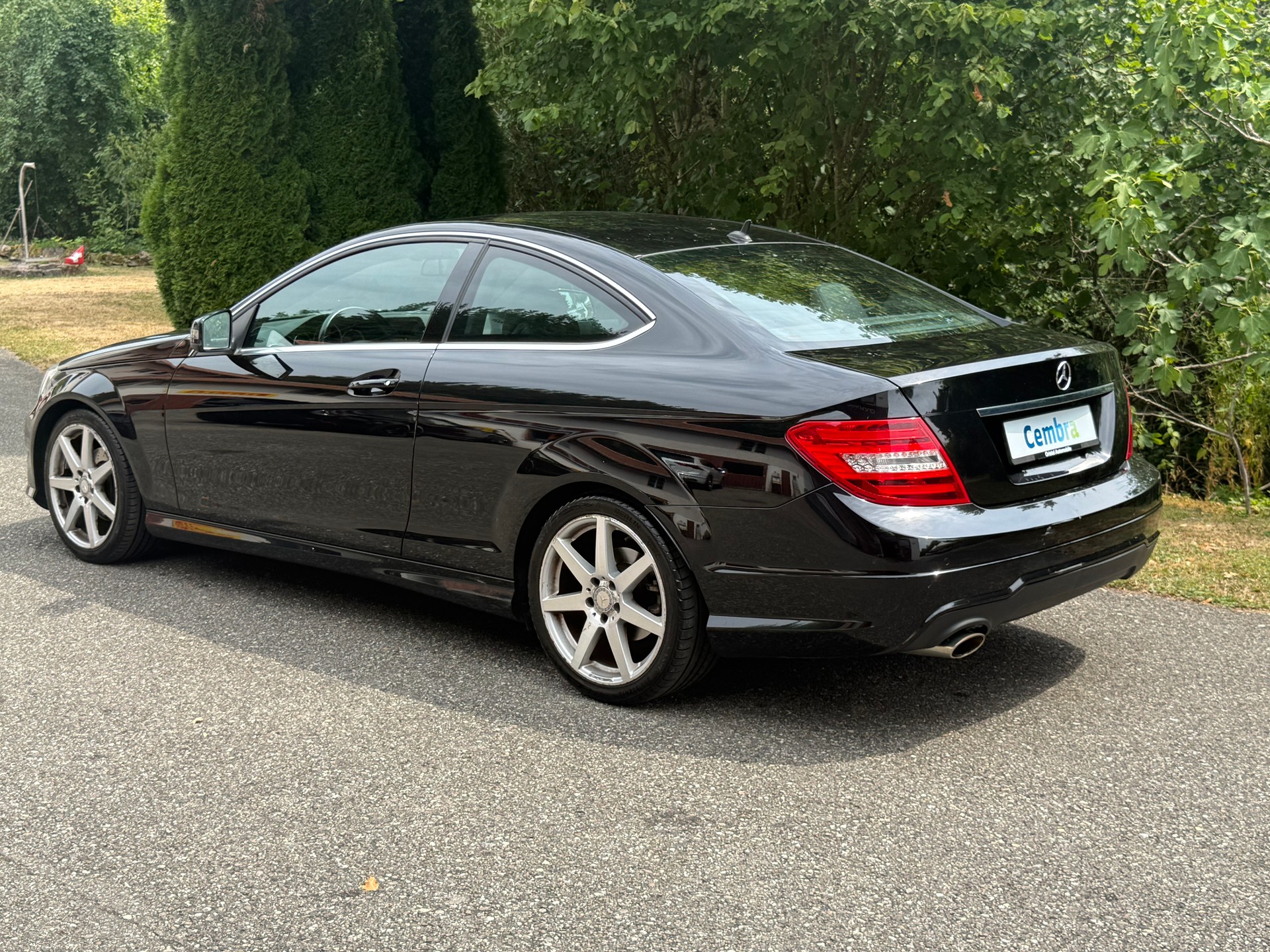 MERCEDES-BENZ C 180 CoupéAMG LINE 7G-Tronic-image-2