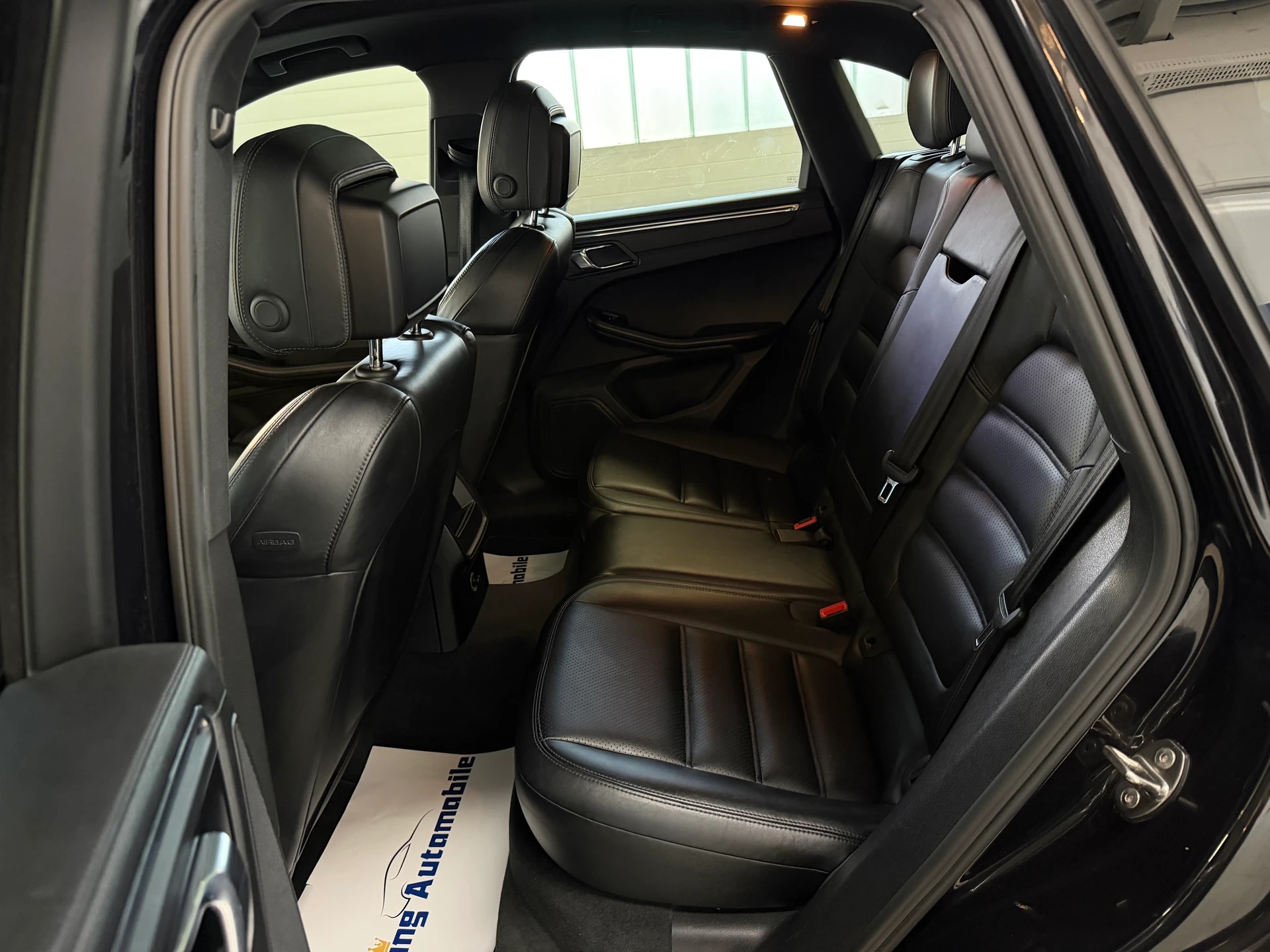 PORSCHE Macan S Diesel PDK | CH-Auto | Pano Dach | RF-Kamera-image-10