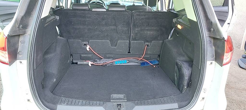 FORD KUGA-image-4