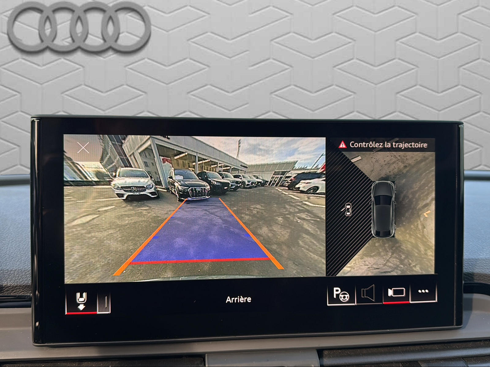 AUDI SQ5 Sportback TDI quattro tiptronic-image-17