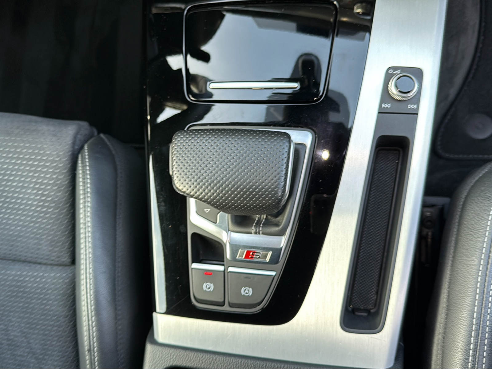 AUDI SQ5 Sportback TDI quattro tiptronic-image-14