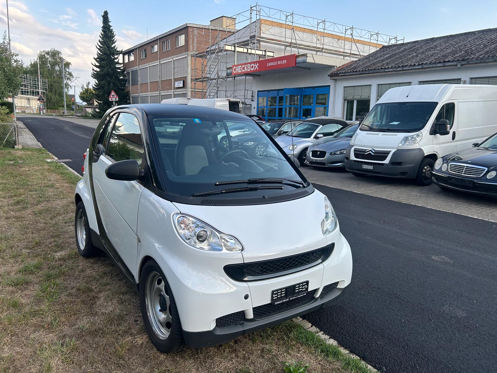 SMART fortwo pure mhd softouch-image-4