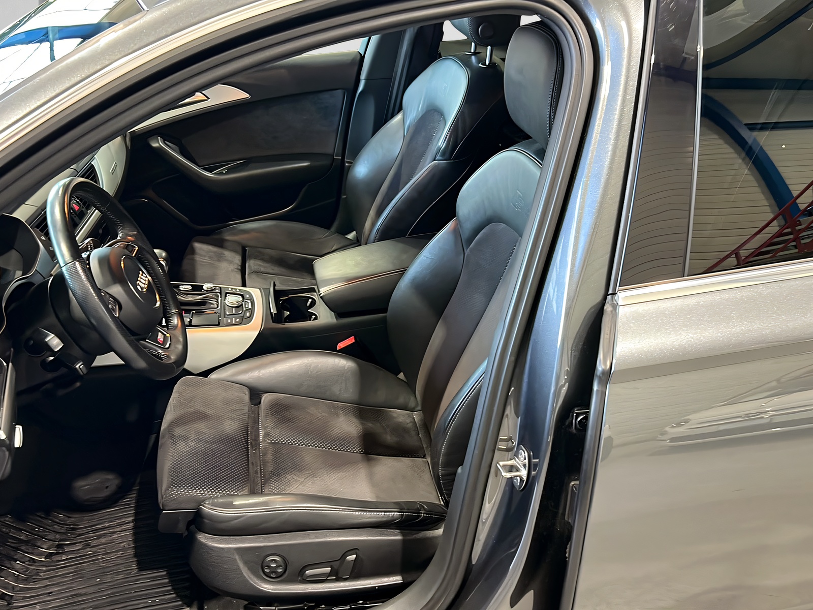 AUDI A6 Avant 3.0 TDI V6 qu**AHK,S-Line,BOSE,Frisch ab MFK**-image-8