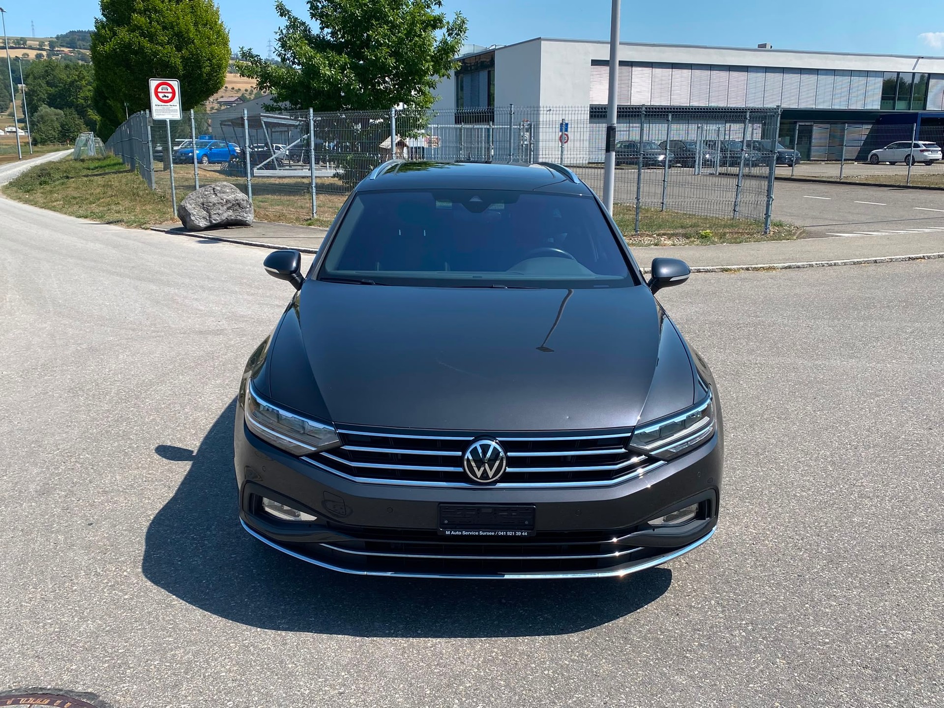 VW Passat 2.0 TDI BMT Business DSG-image-2