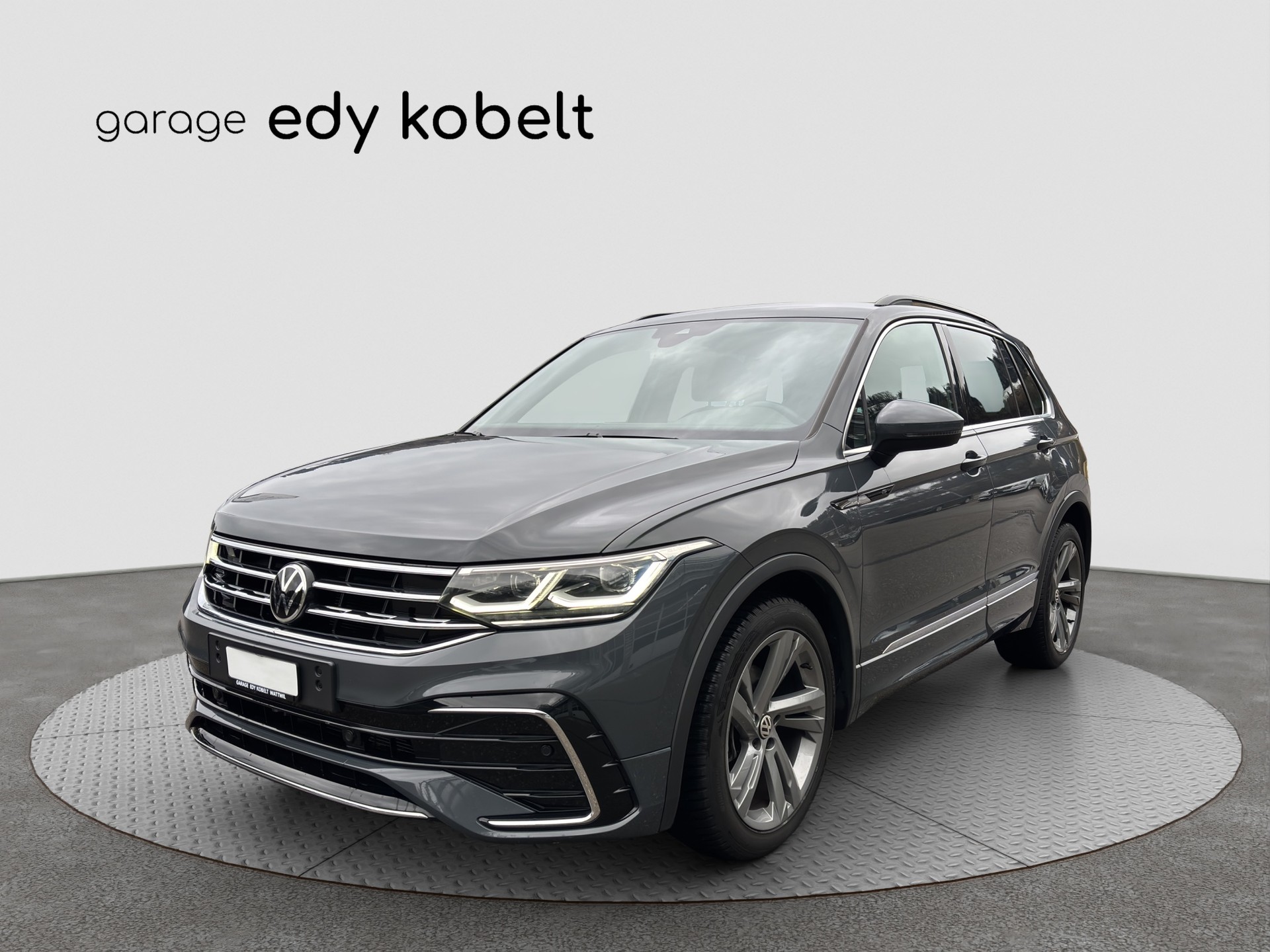 VW Tiguan 2.0 TDI SCR Life 4Motion DSG-image-0
